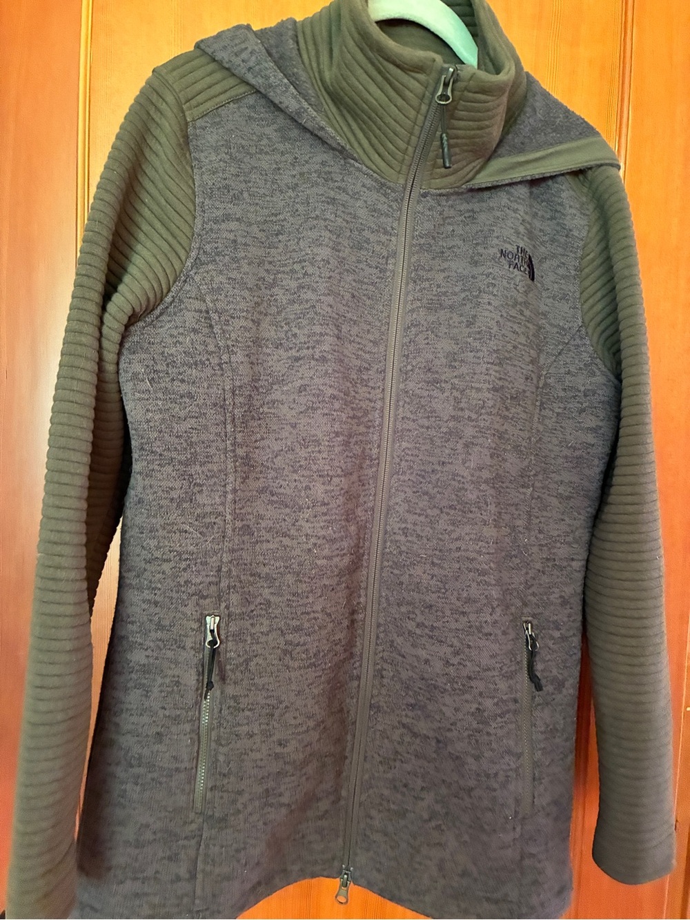 The North Face Women's Olive Green Textured Full-Zip Hooded Jacket